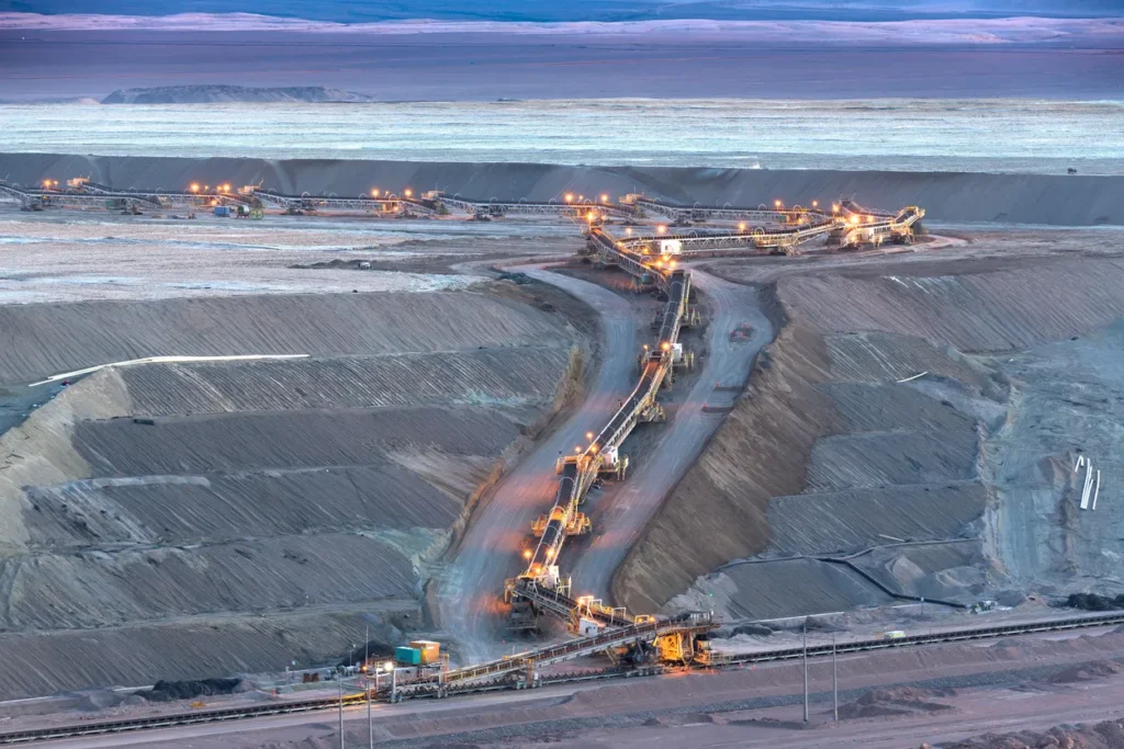 Latin America mining recruitment outlook 2026 for copper and lithium projects