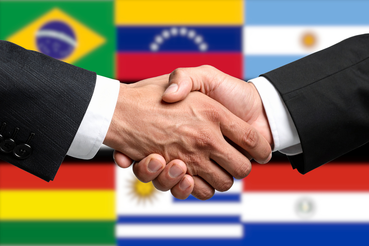 Business leaders discussing hiring strategy across Latin America|Business leaders discussing hiring strategy across Latin America